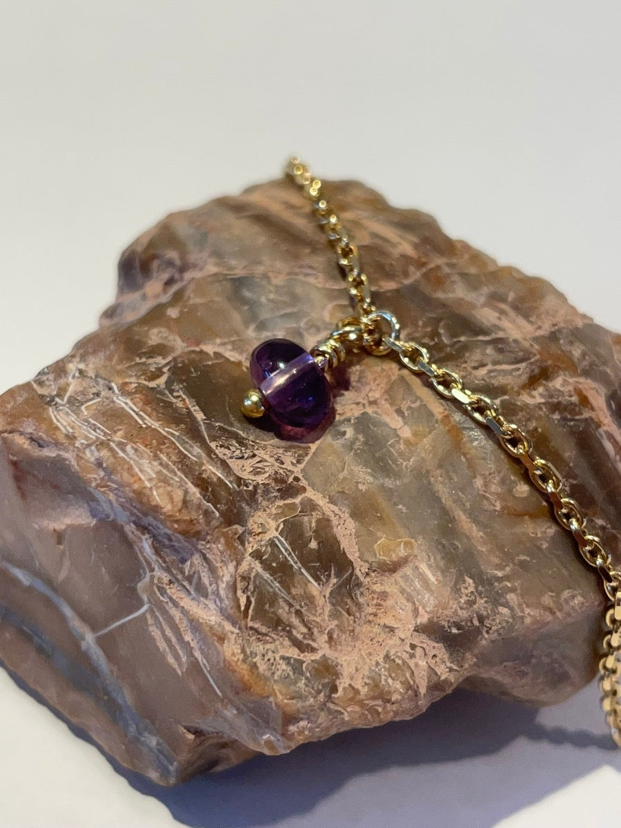 vergulde armband met amethist geboortesteen februari