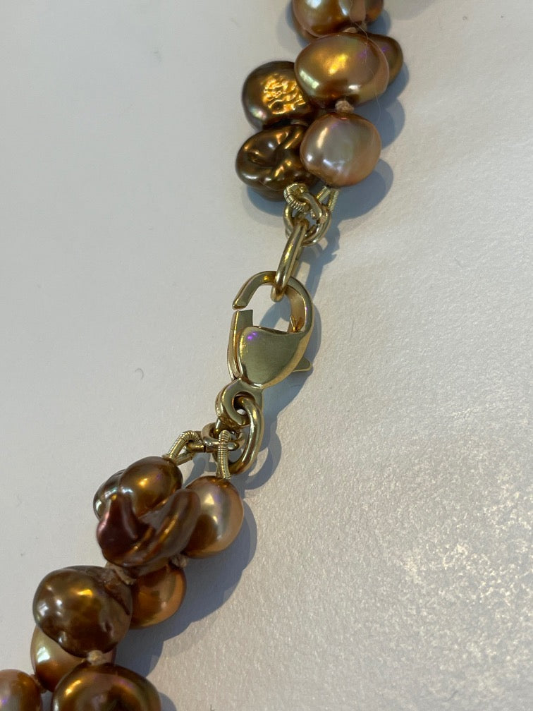 dubbel collier dubbel2 close up vergulde sluiting