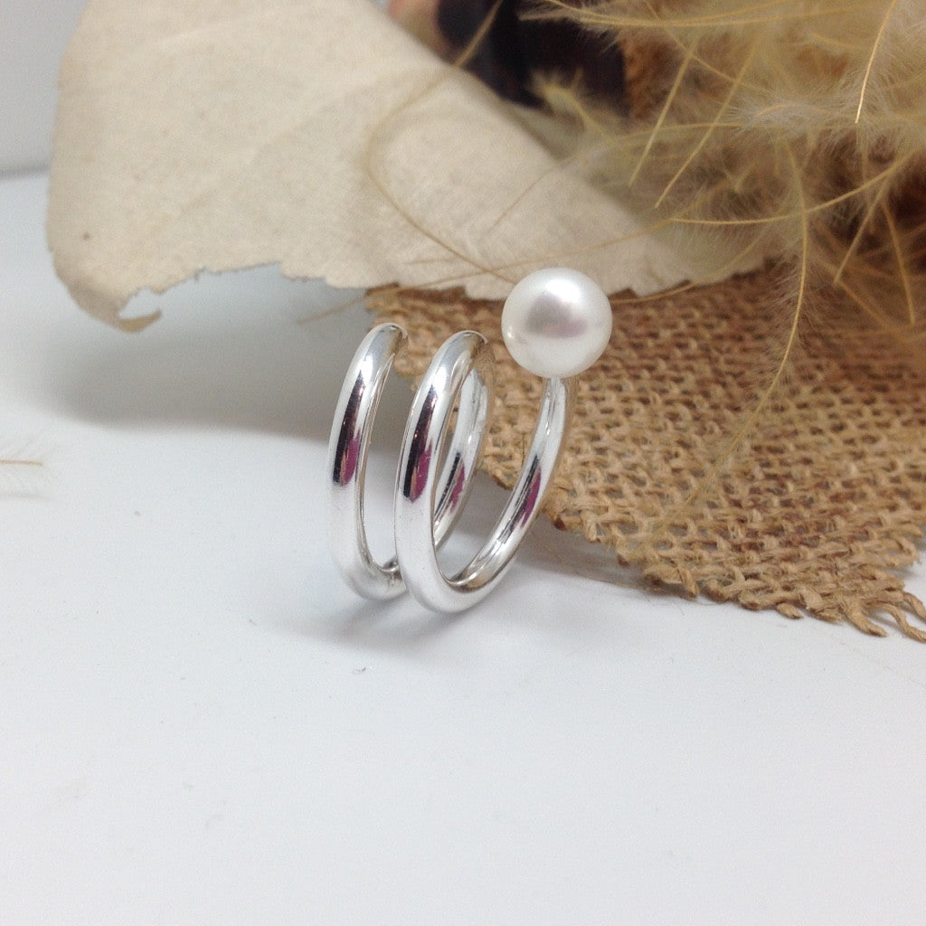 Ring Hundertwasser met witte zoetwaterparel