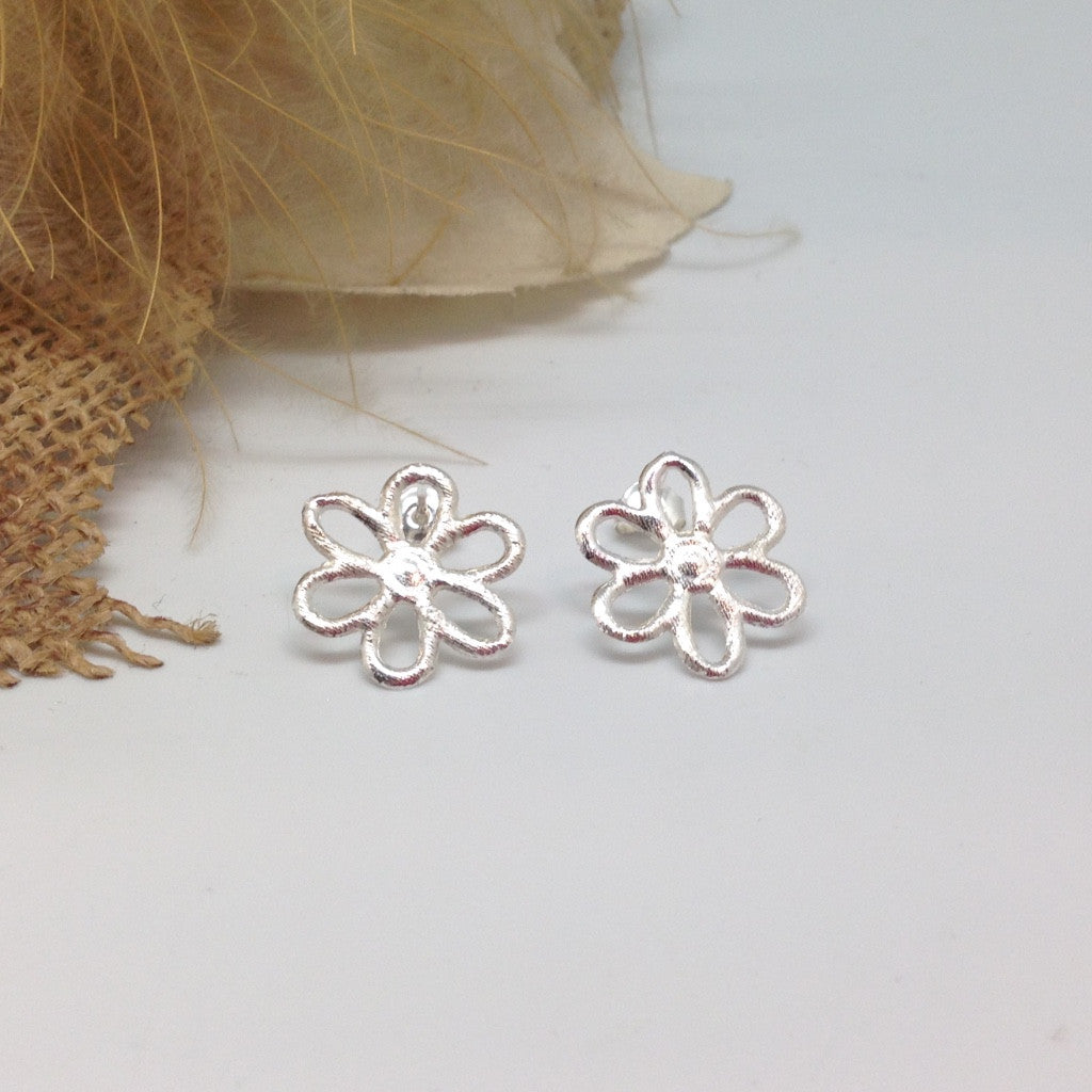 oorbellen velvet flower zilver vooraanzicht