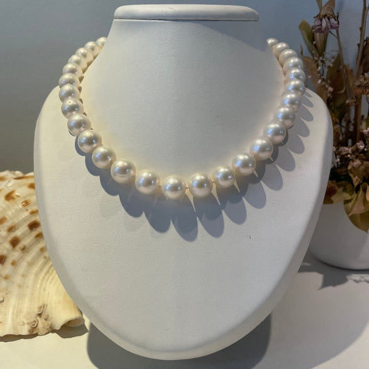 Collier met witte parels 12 mm