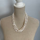 Lange collier met witte barokke zoetwaterparels optie 1
