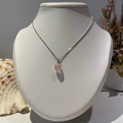 Ketting in zilver met hanger rozenkwarts
