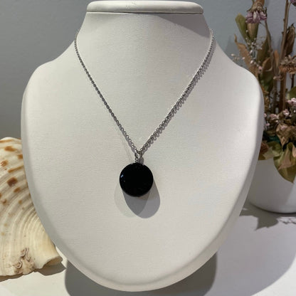 Ketting in zilver met hanger zwarte onyx