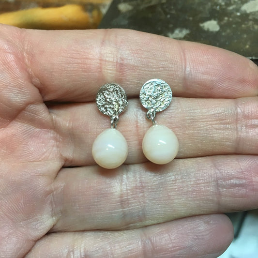 Oorbellen Concrete met pinkopaal